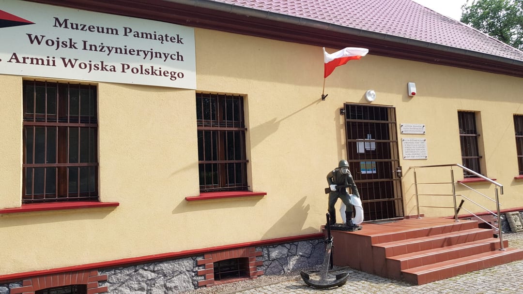Muzeum Pamiątek 1 Armii Wojska Polskiego oraz Dziejów Ziemi Mieszkowickiej w Mieszkowicach – Oddział w Gozdowicach