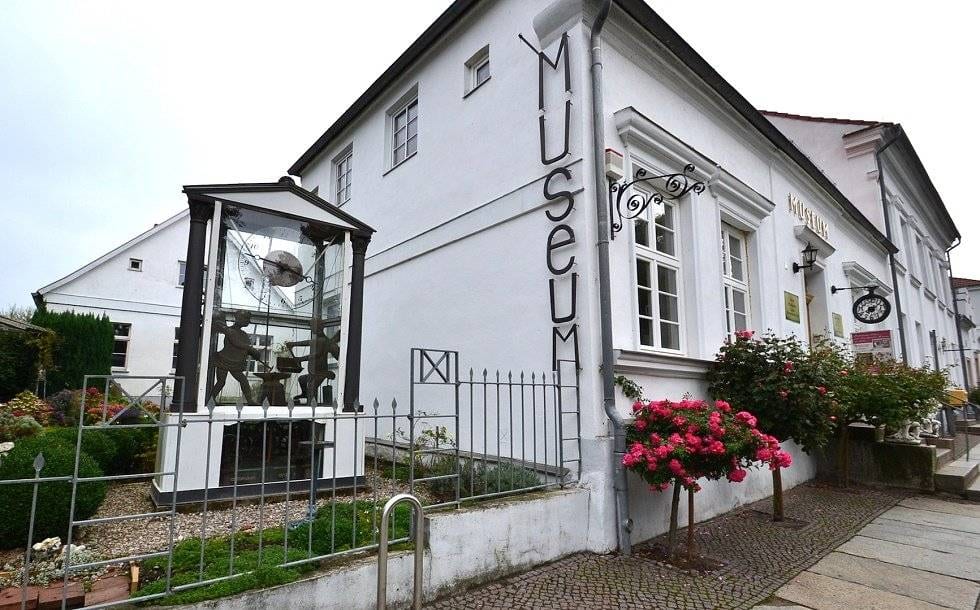 Historisches Uhren- und Musikgerätemuseum