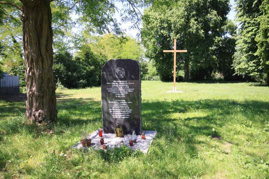 Cmentarz komunalny w Policach-Jasienicy