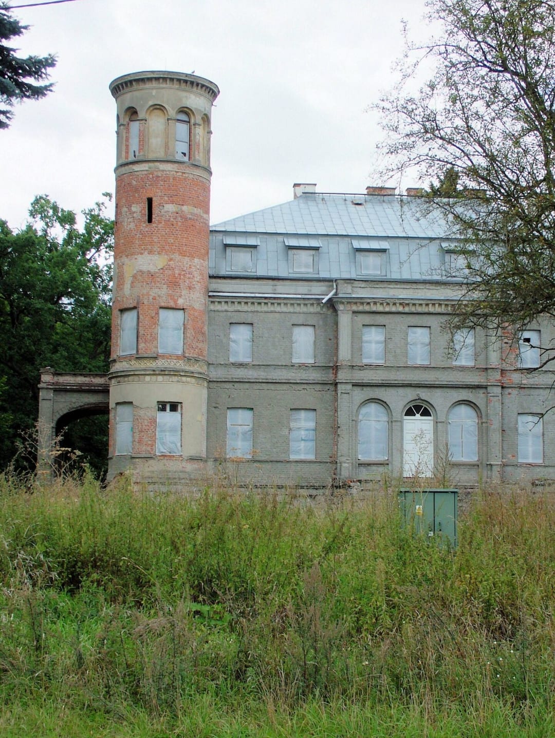 Pałac w Dłusku