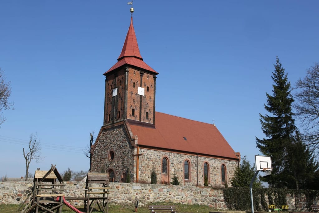 Kościół filialny pw.  Nawiedzenia NMP