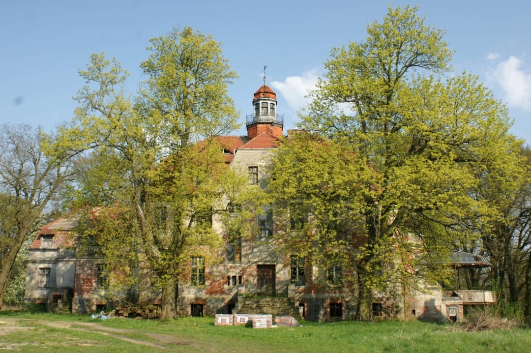 Pałac w Janowie