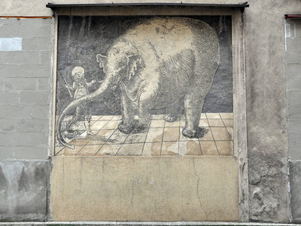 Sgraffito na elewacji zewnętrznej