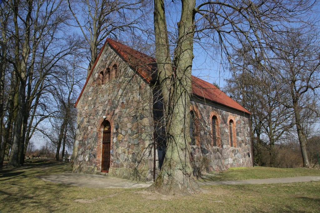 Kościół filialny pw. Matki Bożej Królowej Polski