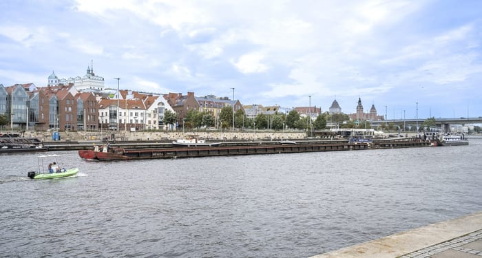 Współczesne ujęcie miejsca realizacji filmu Dwoje z wielkiej rzeki
