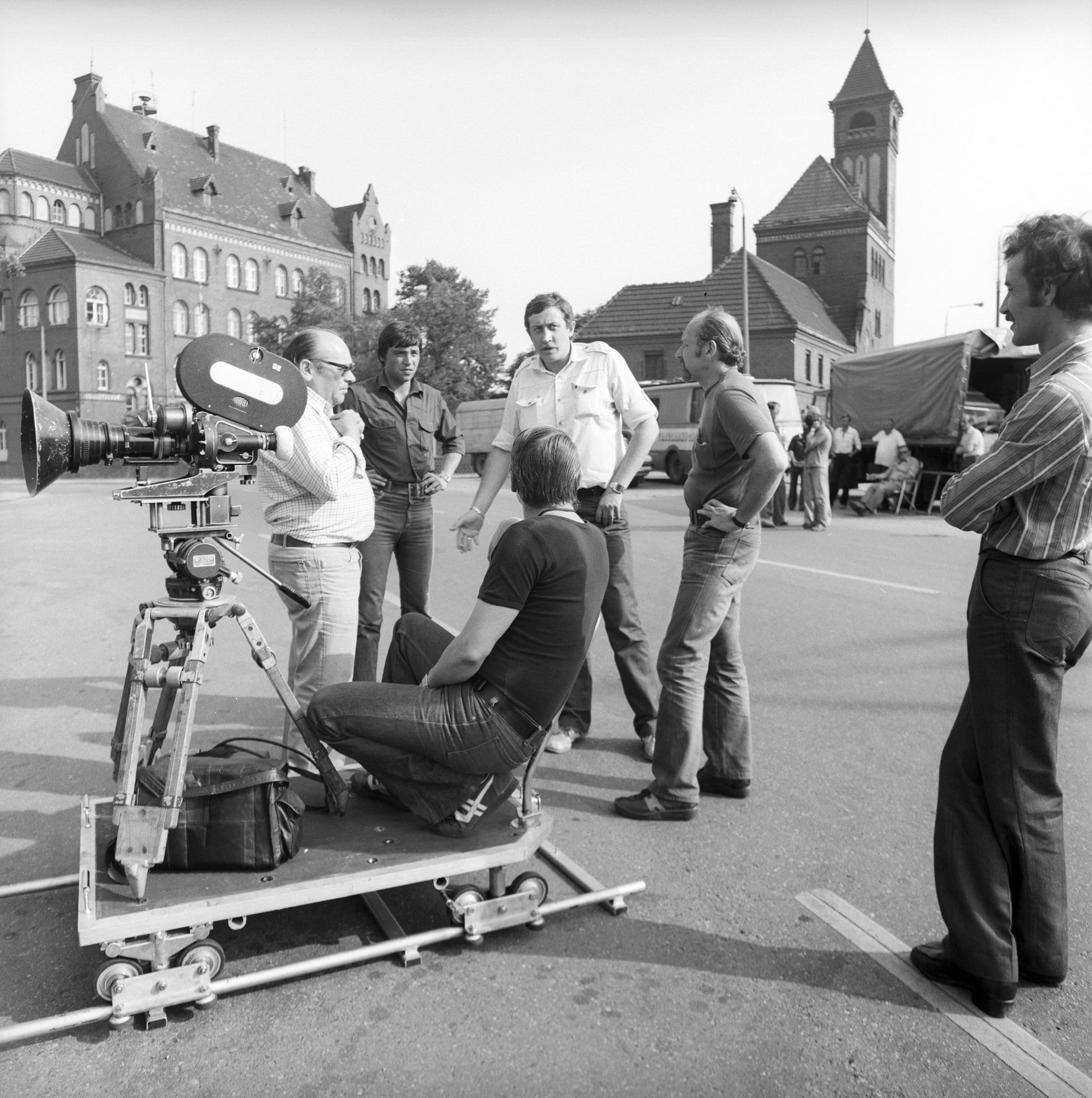 Kadr z filmu Okolice spokojnego morza