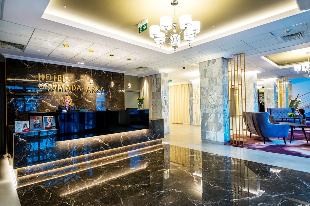 Hotel Gromada ***/ „ARKA” Lux****