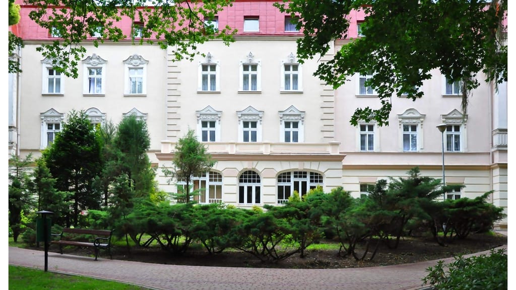 Sanatorium "Gryf" w Połczynie-Zdroju