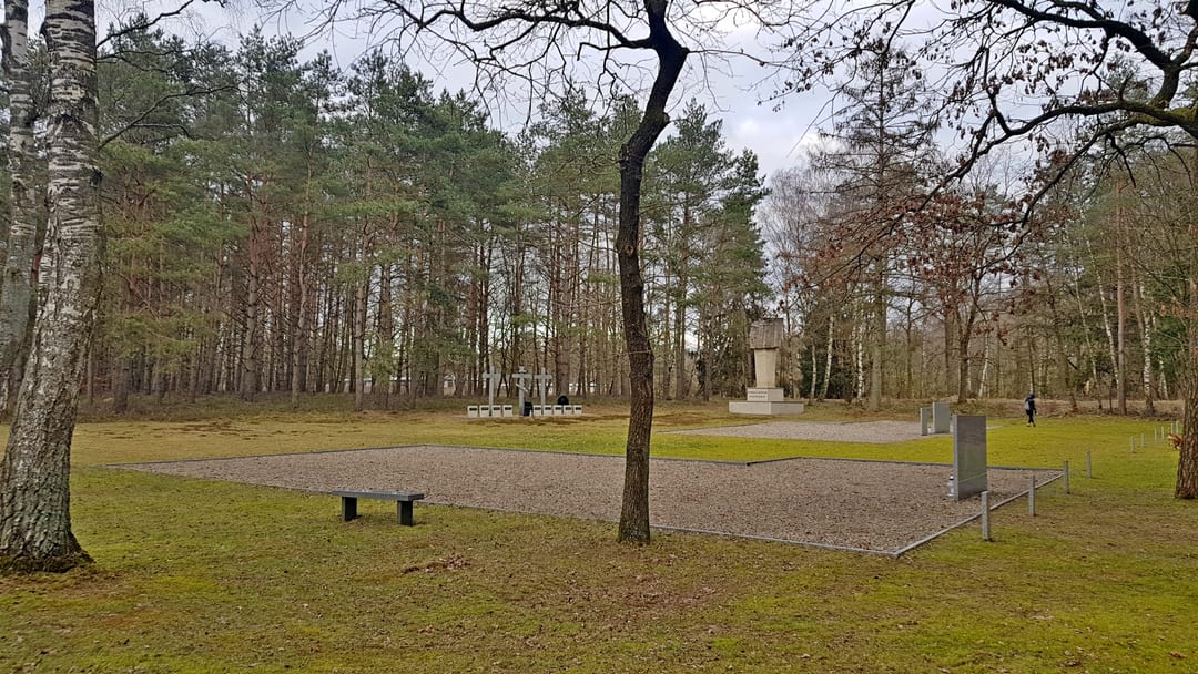 Cmentarz jeńców wojennych w Sosnowicach