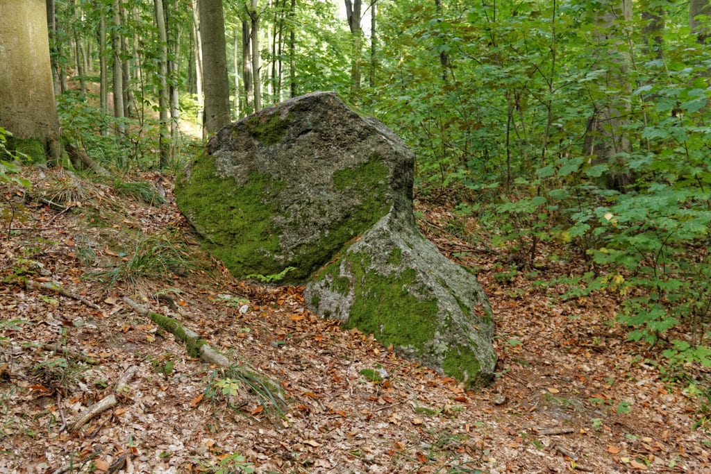 Słupi Głaz