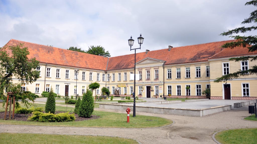 Pałac nad Młynówką w Trzebiatowie