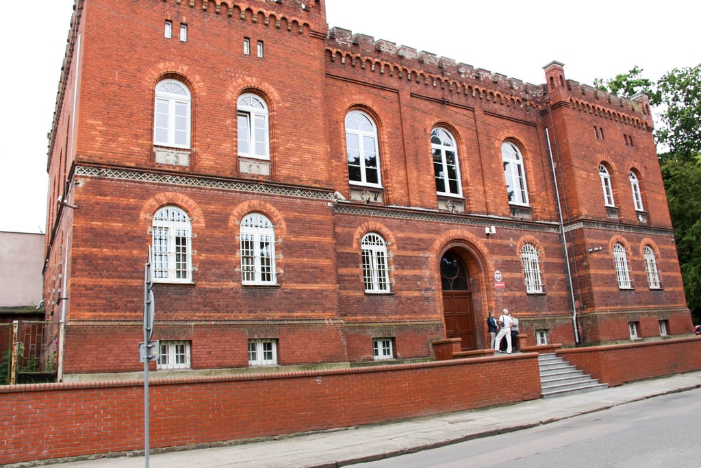 Sąd i areszt