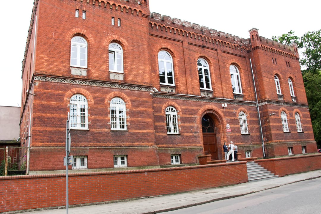 Sąd i areszt