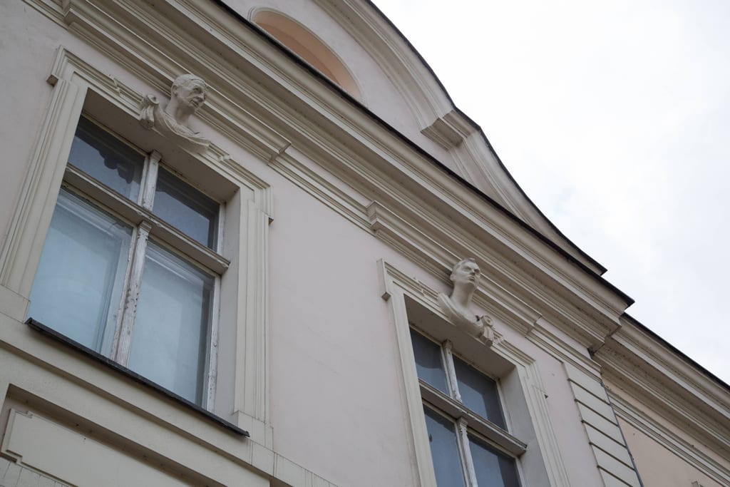 Pałac pod Głowami