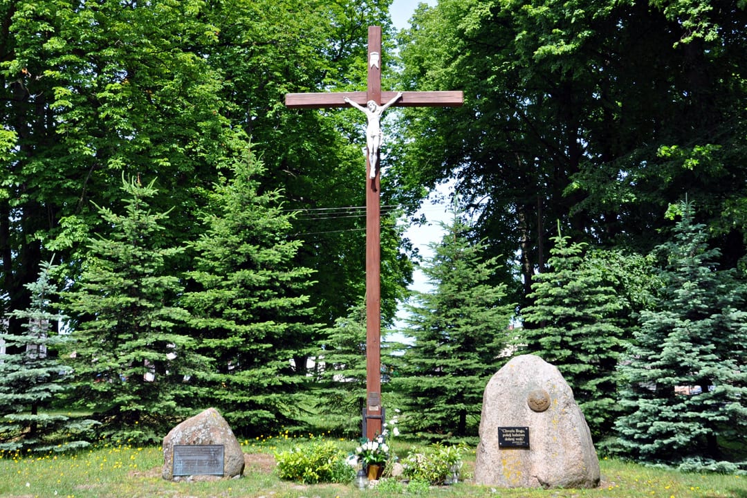 Cmentarz przykościelny