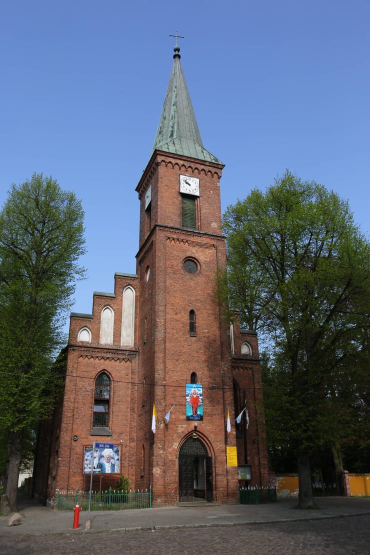 Kościół parafialny pw. Świętych Apostołów Piotra i Pawła