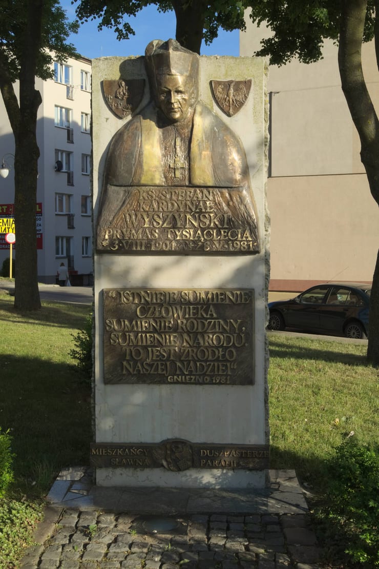 Pomnik ks. kard. Stefana Wyszyńskiego